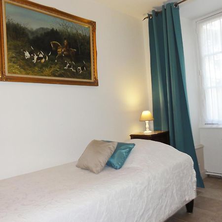 Logis Manoir De La Giraudiere Beaumont-en-Veron Ngoại thất bức ảnh