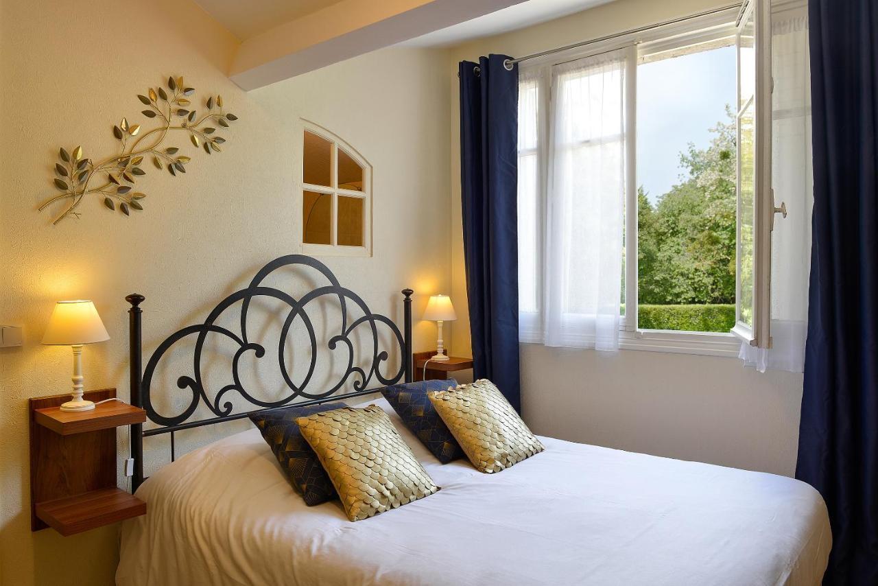 Logis Manoir De La Giraudiere Beaumont-en-Veron Ngoại thất bức ảnh